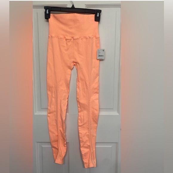 FP Movement Good Karma Leggings
Free People - Picture 3 of 5